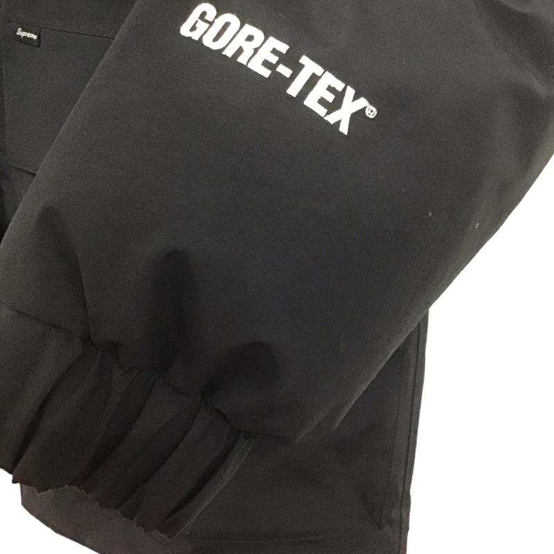 シュプリーム Supreme ジャケット、上着 ダウンジャケット 18AW GORE-TEX 700-Fill Down Parka M ロゴ、文字 黒 / ブラック /  メンズ USED 古着 中古 10138063