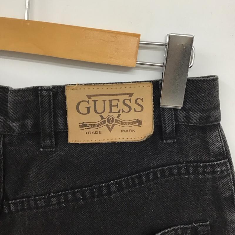 ゲス Guess パンツ ショートパンツ ショートパンツ ハーフパンツ カジュアルパンツ 31インチ ロゴ、文字 ダークグレー / ダークグレー /  メンズ USED 古着 中古 10147004