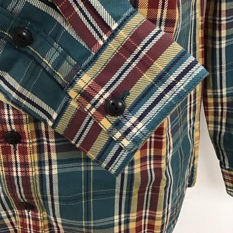 エディーバウアー Eddie Bauer シャツ、ブラウス 長袖 長袖シャツ カラーシャツ ポケットシャツ 長袖カットソー チェックシャツ S チェック マルチカラー / マルチカラー /  メンズ USED 古着 中古 10112786