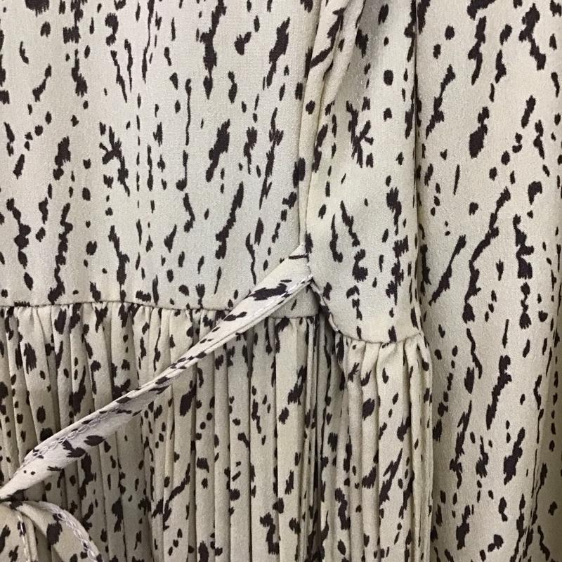 ｽﾘｰﾌｫｰﾀｲﾑ Three Four Time ワンピース ロングスカート セーラーカラー 長袖 M 総柄 黒 / ブラック / X ベージュ / ベージュ /  レディース USED 古着 中古 10142268