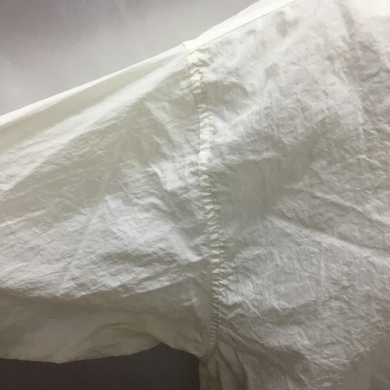 ナイキ NIKE カットソー 長袖 長袖カットソー Vネックカットソー ロングスリーブカットソー スポーツウェア XL ロゴ、文字 白 / ホワイト /  メンズ USED 古着 中古 10115031