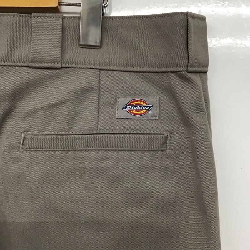 ディッキーズ Dickies パンツ ワークパンツ、ペインターパンツ ワークパンツ ワイドパンツ カジュアルパンツ センタータックパンツ 38インチ 無地 灰 / グレー /  メンズ USED 古着 中古 10138079