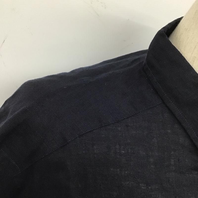 アルマーニコレッツォーニ ARMANI COLLEZIONI シャツ、ブラウス 半袖 半袖シャツ カラーシャツ カジュアルシャツ ポケットシャツ L 無地 紺 / ネイビー /  メンズ USED 古着 中古 10106537