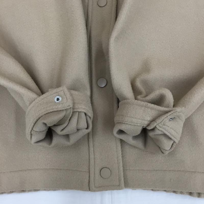 アースミュージックアンドエコロジー earth music&ecology ジャケット、上着 ジャンパー、ブルゾン 1B04L1Y0100 FREE 無地 ベージュ / ベージュ /  レディース USED 古着 中古 10142858