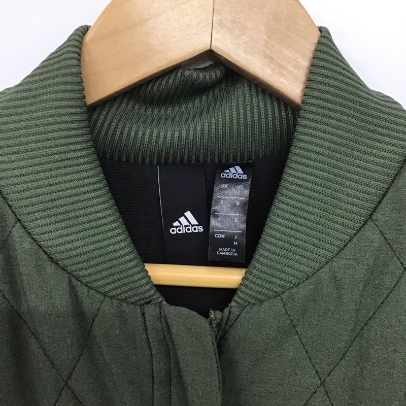 アディダス adidas ジャケット、上着 ジャンパー、ブルゾン ds9225 キルティングコート アウター M ロゴ、文字 カーキ / カーキ /  レディース USED 古着 中古 10146666