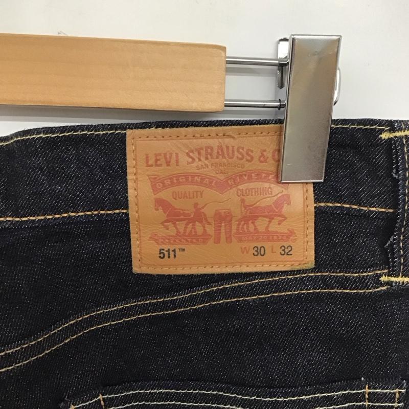 リーバイス Levi s パンツ デニム、ジーンズ 0511-1322 511 W30 L32 30インチ 無地 インディゴ / インディゴ /  メンズ USED 古着 中古 10146336