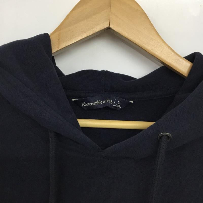 アバクロンビーアンドフィッチ ABERCROMBIE&FITCH パーカー 長袖 裏起毛 プルオーバー S ロゴ、文字 紺 / ネイビー /  レディース USED 古着 中古 10144665