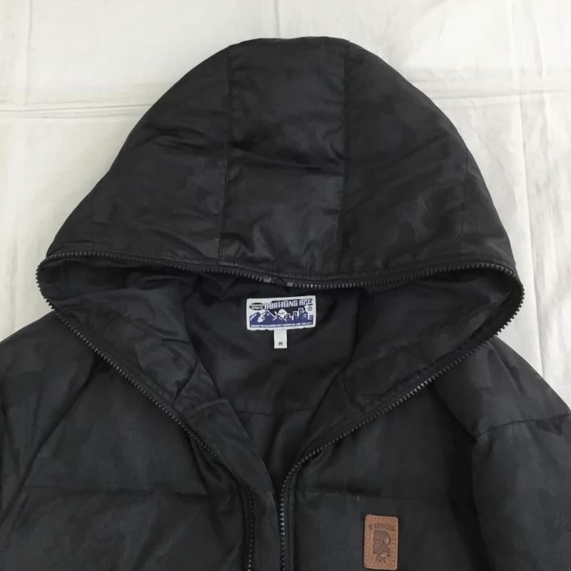 アベイシングエイプ A BATHING APE ジャケット、上着 ダウンジャケット 1860-141-022 JACQUARD ABC CAMO M カモフラージュ柄・迷彩 黒 / ブラック /  メンズ USED 古着 中古 10138533