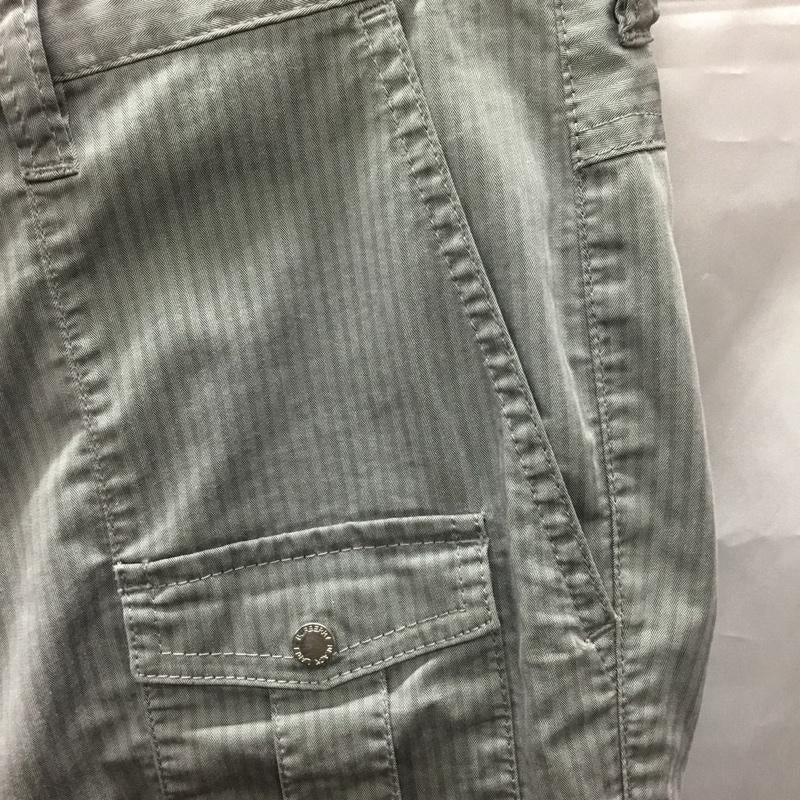 バーバリーブラックレーベル BURBERRY BLACK LABEL パンツ スラックス スラックス ストライプパンツ スリムパンツ カジュアルパンツ ストライプ 灰 / グレー /  メンズ USED 古着 中古 10117707