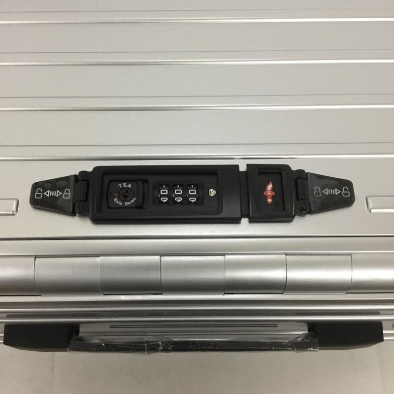 アンドフラット &.FLAT スーツケース、トランク スーツケース、トランク FL14-4-00001 折りたたみ ハードキャリーバッグ キャリーケース 箱有 ロゴ、文字 銀 / シルバー /  メンズ USED 古着 中古 10137513