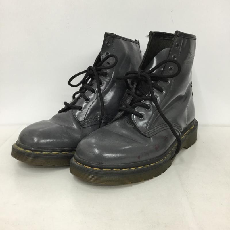 ドクターマーチン Dr.Martens ブーツ ショートブーツ 8ホール UK6 イングランド製 ロゴ、文字 灰 / グレー /  メンズ USED 古着 中古 10145777
