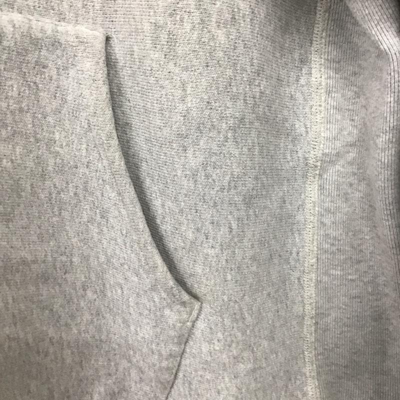 チャンピオン Champion パーカー 長袖 ジップアップパーカー 長袖パーカー カジュアルジャケット XL ロゴ、文字 灰 / グレー /  メンズ USED 古着 中古 10145497