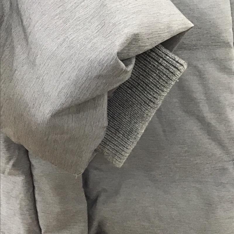 ユニクロ UNIQLO コート コート一般 212-402250 シームレスロングダウンコート ロング丈 S 無地 灰 / グレー /  レディース USED 古着 中古 10108930