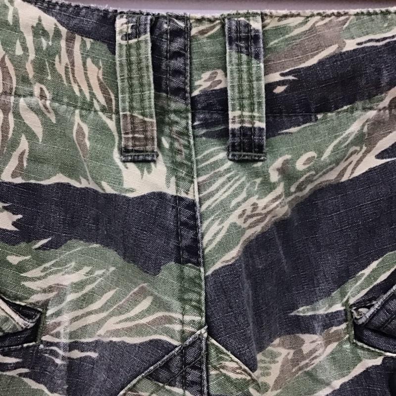 ダブルタップス WTAPS パンツ ワークパンツ、ペインターパンツ ワイドパンツ カジュアルパンツ ワークパンツ ミリタリーパンツ カモフラージュ柄・迷彩 マルチカラー / マルチカラー /  メンズ USED 古着 中古 10115300