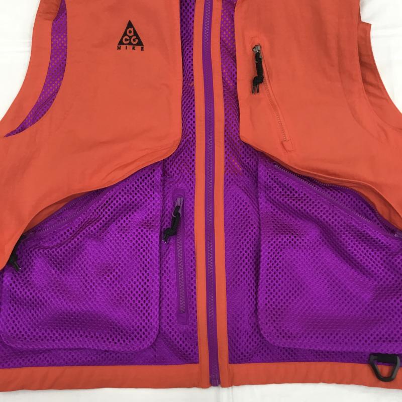 ナイキ エィシージー NIKE ACG ベスト ベスト BQ7210-634 NIKE AS M NRG ACG VEST HABANERO RED M ロゴ、文字 赤 / レッド / X 紫 / パープル /  メンズ USED 古着 中古 10149774