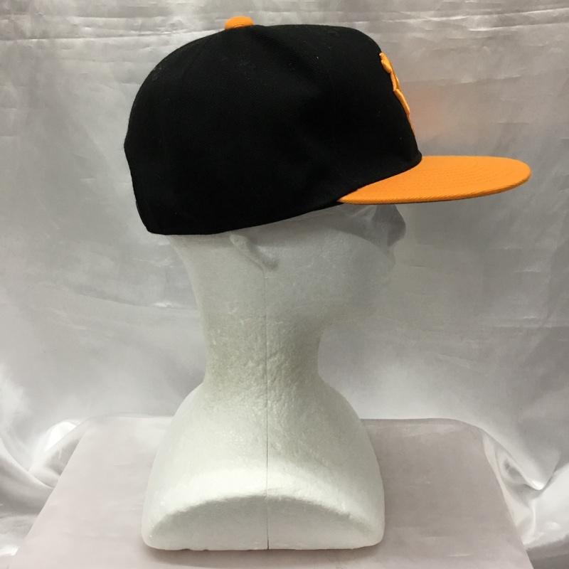 アンダーアーマー UNDER ARMOUR 帽子 キャップ 読売ジャイアンツ 巨人 ロゴ、文字 黒 / ブラック / X 橙 / オレンジ /  メンズ USED 古着 中古 10117819