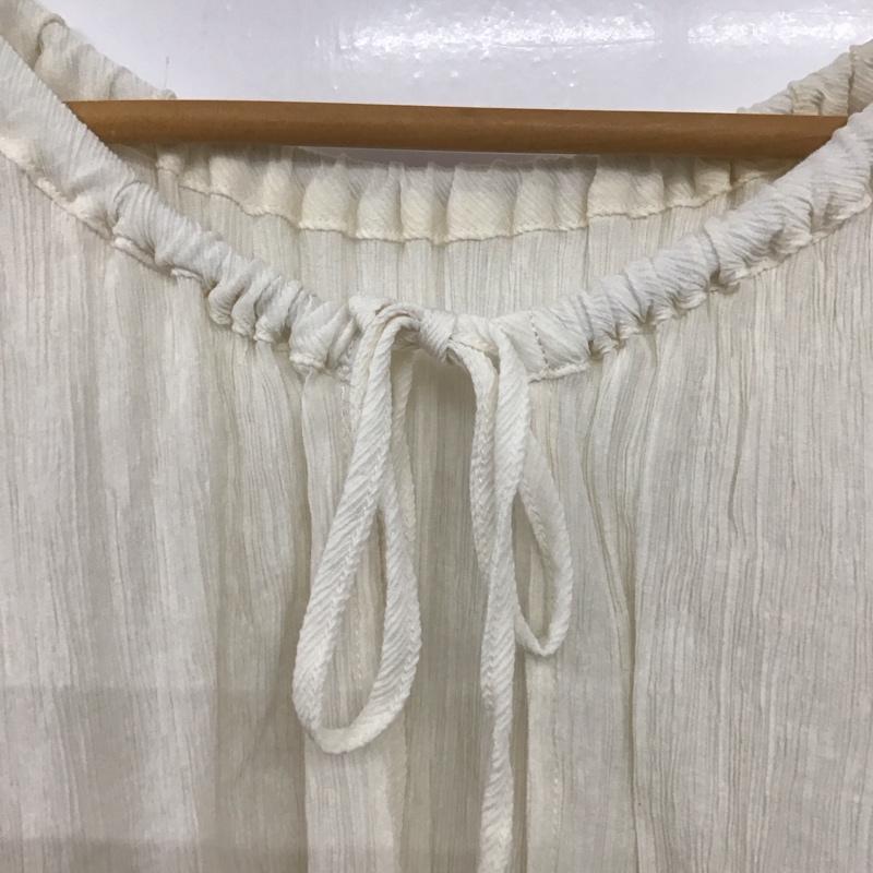 ローリーズファーム LOWRYS FARM シャツ、ブラウス 長袖 長袖シャツ 無地シャツ ノーカラーシャツ 前開 FREE 無地 白 / ホワイト /  レディース USED 古着 中古 10142682