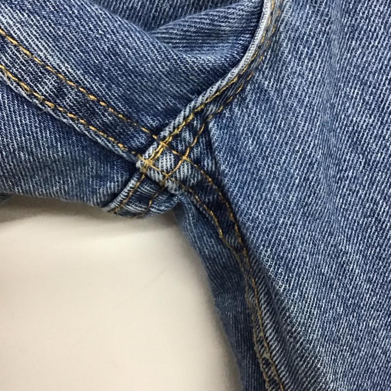 リーバイス・ビンテージ・クロージング LEVI S VINTAGE CLOTHING パンツ デニム、ジーンズ 005504891 RELAXED FIT JEANS 550 W38 L32 38インチ 無地 青 / ブルー /  メンズ USED 古着 中古 10144072