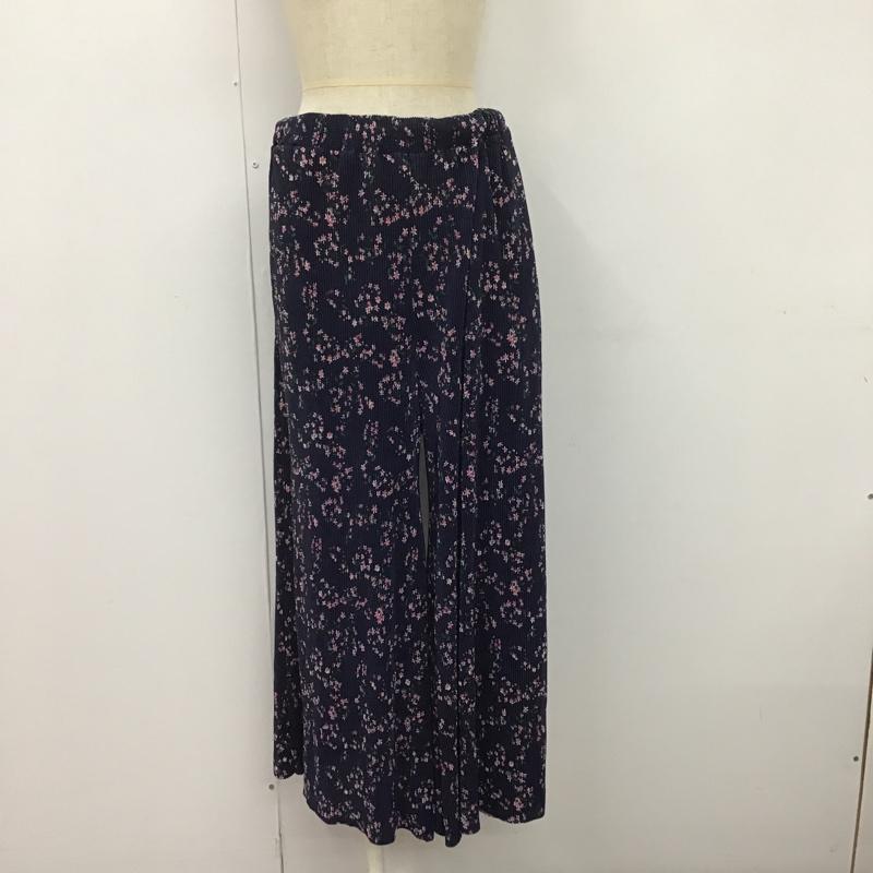 ニコアンド niko and... ボトムス ボトムス ST73CL03TO ガウチョパンツ ワイドパンツ プリーツ 4 花柄 紺 / ネイビー /  レディース USED 古着 中古 10107143