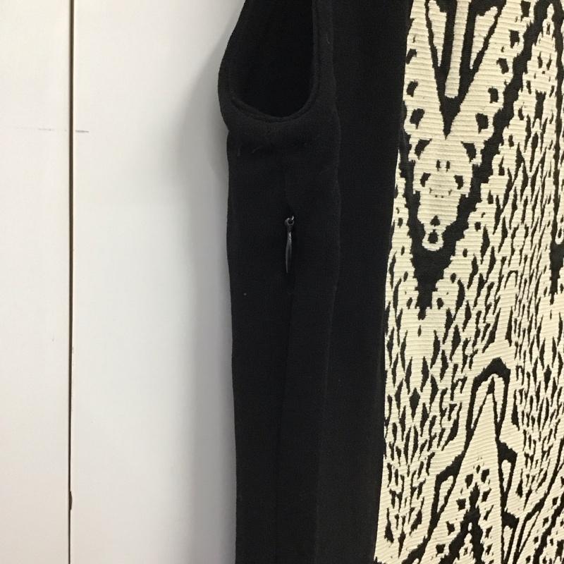 デシグアル Desigual ワンピース ミニスカート 71V2YP1 VEST OREGON タグ付き 40 総柄 黒 / ブラック /  レディース USED 古着 中古 10131099