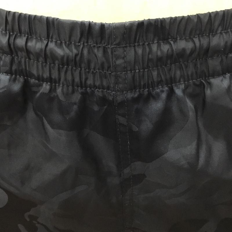 エーエイプバイアベイシングエイプ AAPE BY A BATHING APE パンツ ショートパンツ ショートパンツ ハーフパンツ ナイロンパンツ M 総柄 紺 / ネイビー /  メンズ USED 古着 中古 10111297