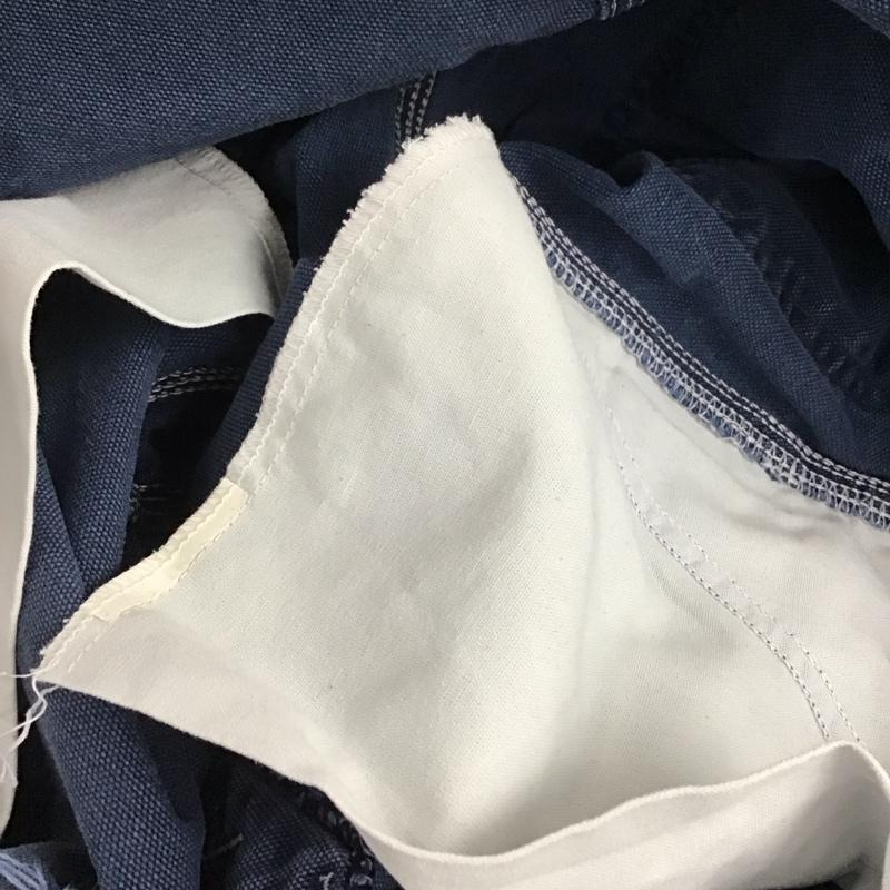 カーハート Carhartt パンツ ショートパンツ デニムショートパンツ ハーフパンツ カジュアルパンツ ロゴ、文字 紺 / ネイビー /  メンズ USED 古着 中古 10109569