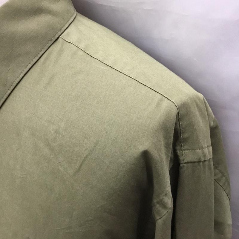 ウ゛ァンヒューゼン VANHEUSEN シャツ、ブラウス 長袖 XL 無地 カーキ / カーキ /  メンズ USED 古着 中古 10119841