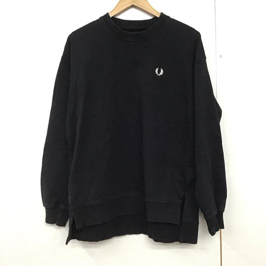 フレッドペリー FRED PERRY トレーナー 長袖 長袖トレーナー スウェット クルーネック プルオーバー S ロゴ、文字 黒 / ブラック /  メンズ USED 古着 中古 10144607
