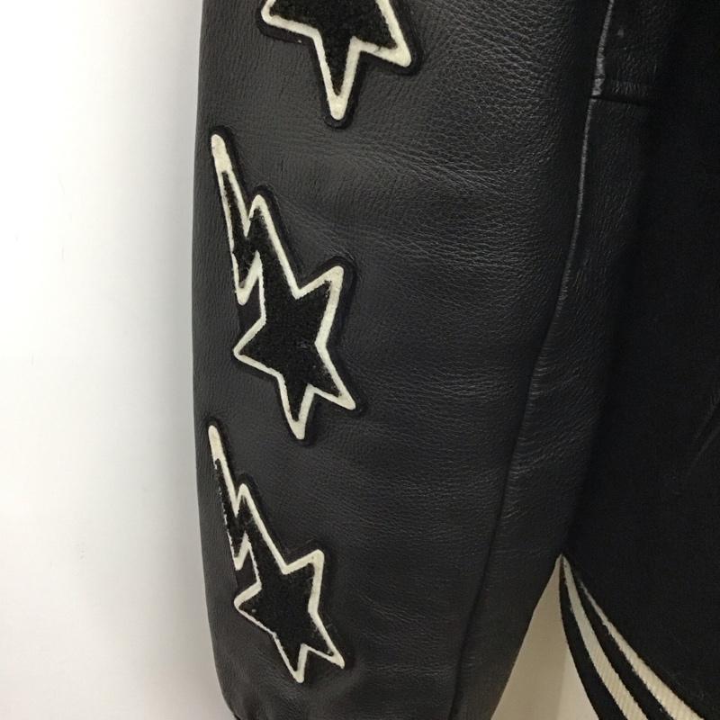 アベイシングエイプ A BATHING APE ジャケット、上着 ジャンパー、ブルゾン スタジャン アウター ジャンパー 前ボタンジャケット 初期スタッフ限定 M ロゴ、文字 黒 / ブラック /  メンズ USED 古着 中古 10119496