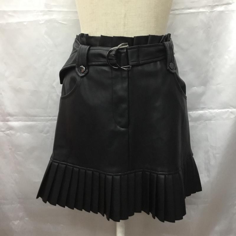 ザラ ZARA スカート ミニスカート 3046 276 800 フェイクレザー プリーツ XS 無地 黒 / ブラック /  レディース USED 古着 中古 10107287