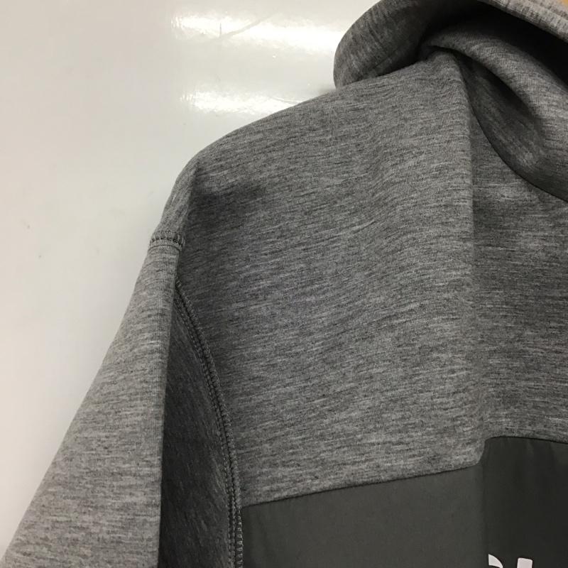 チャンピオン Champion パーカー 長袖 c3-cs110 TW3LSHOODEDSWEATSHIRT プルオーバーパーカー XL ロゴ、文字 灰 / グレー /  メンズ USED 古着 中古 10145702