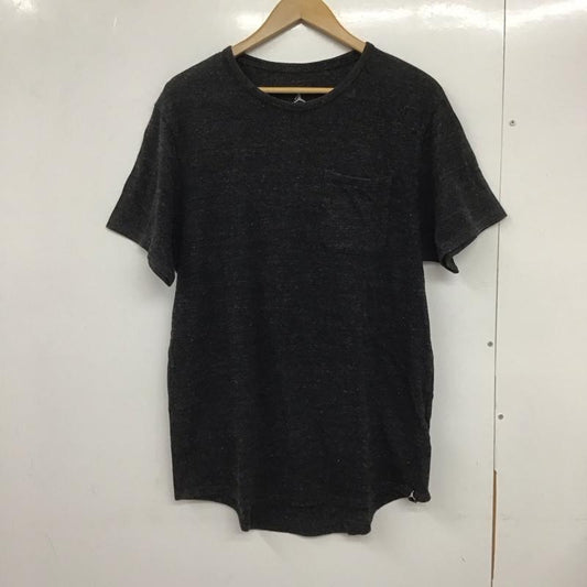 ジョーダンブランド JORDAN BRAND Tシャツ 半袖 半袖カットソー 無地Tシャツ クルーネックカットソー M 無地 灰 / グレー /  メンズ USED 古着 中古 10132593
