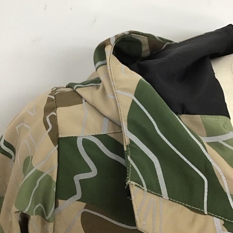 アベイシングエイプ A BATHING APE ジャケット、上着 ジャンパー、ブルゾン ジップアップジャケット ジャンパー ジャケット カジュアルジャケット アウター M プリント マルチカラー / マルチカラー /  メンズ USED 古着 中古 10124552