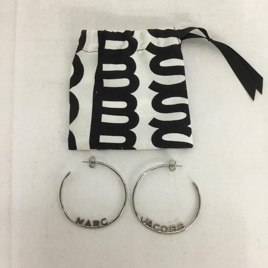 マークジェイコブス MARCJACOBS アクセサリー ピアス フープ 両耳用 ロゴ、文字 銀 / シルバー /  レディース USED 古着 中古 10133412