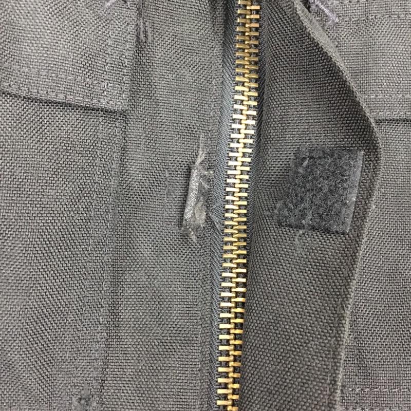 カーハート Carhartt ジャケット、上着 ジャケット、ブレザー ジップアップジャケット ジャンパー ジャケット カジュアルジャケット アウター ロゴ、文字 黒 / ブラック /  メンズ USED 古着 中古 10122300