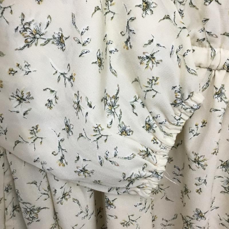 ショコラ フィネ ローブ chocol raffine robe ワンピース ロングスカート 長袖ワンピース フレアワンピース ウエスト切り替えワンピース FREE プリント マルチカラー / マルチカラー /  レディース USED 古着 中古 10119024