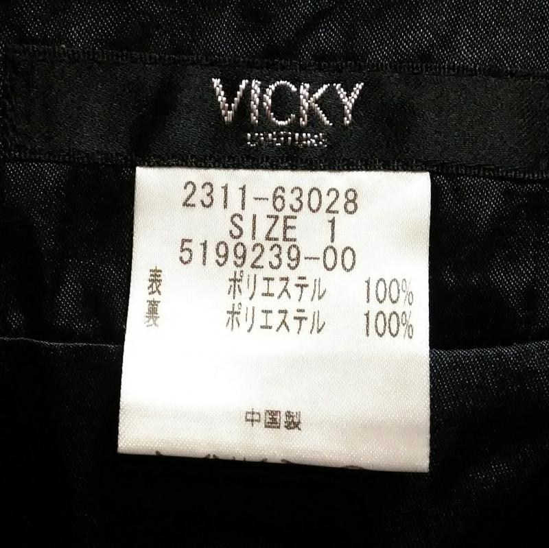 ビッキー VICKY スカート ミニスカート 1 総柄 白 / ホワイト / X 黒 / ブラック /  レディース USED 古着 中古 10002001