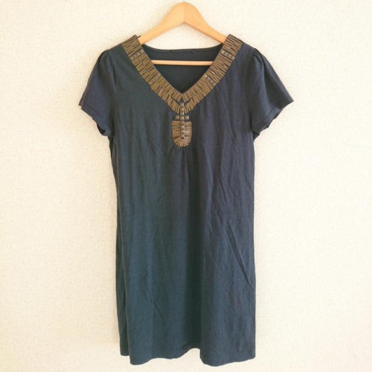 ローラアシュレイロンドン LAURA ASHLEY london Tシャツ 半袖 無地 黒 / ブラック /  レディース USED 古着 中古 10002073