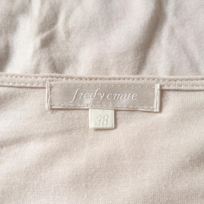 フレディ エミュ fredy emue Tシャツ 半袖 38 無地 X 花柄 ベージュ / ベージュ / X 黒 / ブラック /  レディース USED 古着 中古 10002201