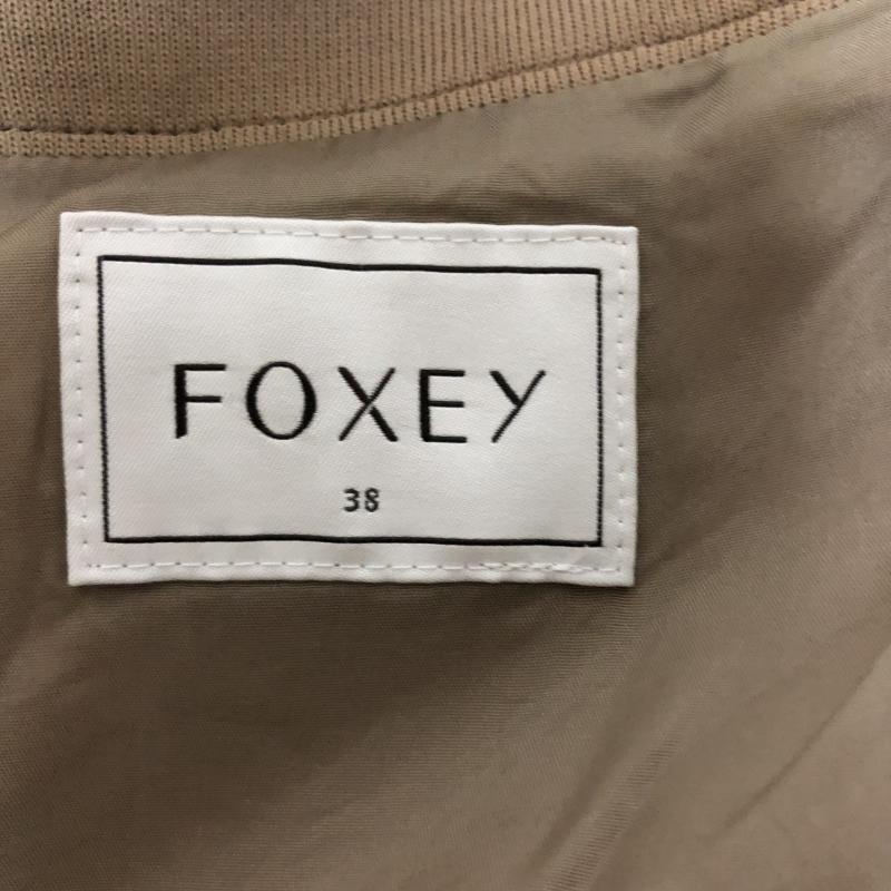 フォクシー FOXEY スカート ひざ丈スカート 38 無地 X ワンポイント ベージュ / ベージュ /  レディース USED 古着 中古 10003450