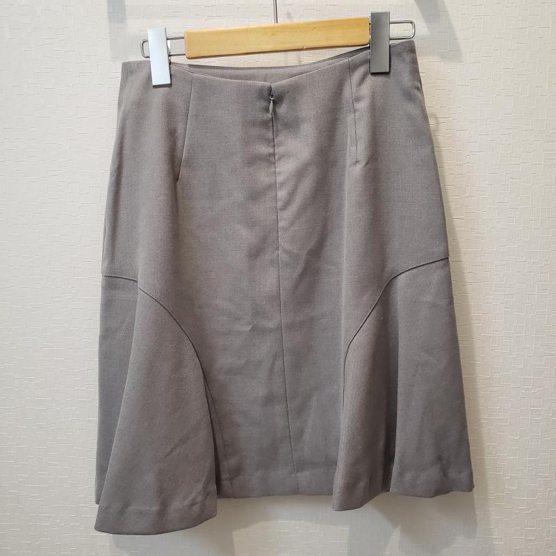 エンネア Ennea スカート ひざ丈スカート 38 無地 灰 / グレー /  レディース USED 古着 中古 10006948