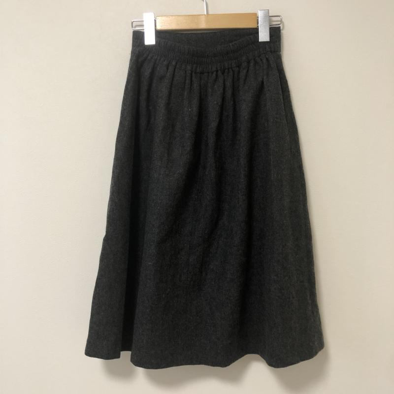 ミューズリファインドクローズ Mew's REFINED CLOTHES スカート ひざ丈スカート M 無地 灰 / グレー /  レディース USED 古着 中古 10010557