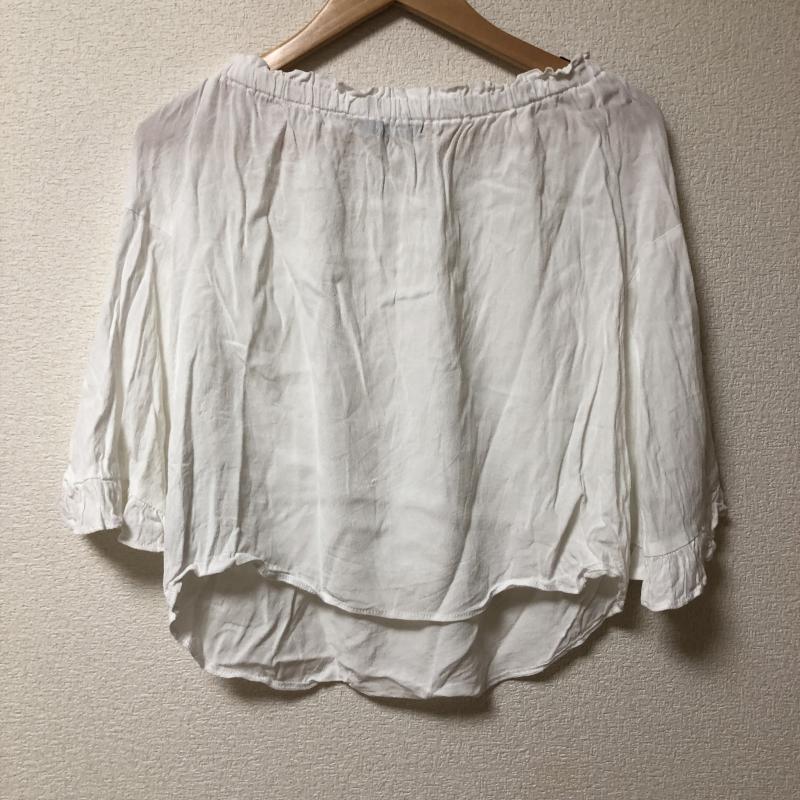 ベルシュカ Bershka カットソー 七分袖 XS 無地 白 / ホワイト /  レディース USED 古着 中古 10010748