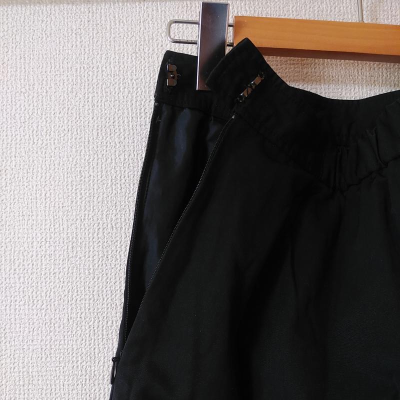 アーウ゛ェウ゛ェ a.v.v スカート ひざ丈スカート L 無地 黒 / ブラック /  レディース USED 古着 中古 10012366