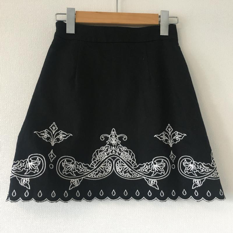 ムルーア MURUA スカート ミニスカート 1 無地 X 刺繍 黒 / ブラック / X 白 / ホワイト /  レディース USED 古着 中古 10012655
