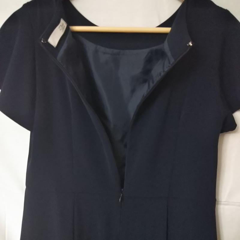 ドナマリー DONA MARIE ワンピース ひざ丈スカート 38 無地 紺 / ネイビー /  レディース USED 古着 中古 10013026