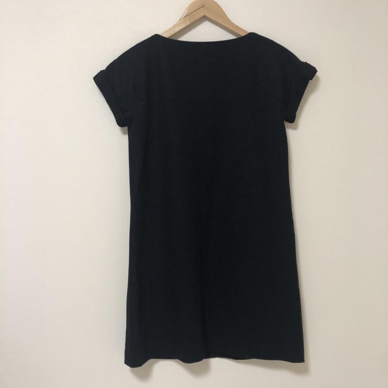 インディヴィ INDIVI ワンピース ひざ丈スカート 無地 黒 / ブラック /  レディース USED 古着 中古 10013362