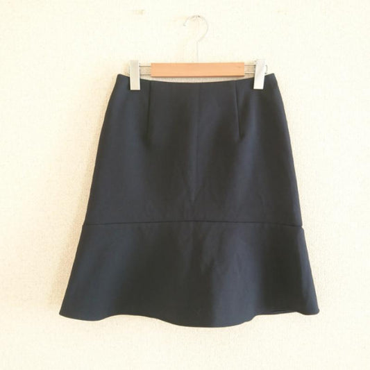 モナブルフォーグリーンレーベルリラクシング monable for green label relaxing スカート ひざ丈スカート 38 無地 紺 / ネイビー /  レディース USED 古着 中古 10013488