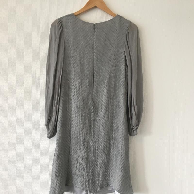 ニジュウサンク 23区 ワンピース ミニスカート 38 無地 灰 / グレー /  レディース USED 古着 中古 10013673