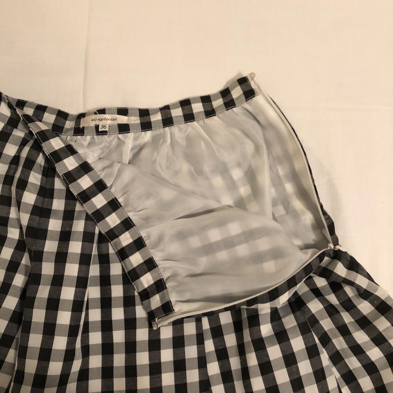シンプリシテェ Simplicite スカート ひざ丈スカート 36 チェック 白 / ホワイト / X 黒 / ブラック /  レディース USED 古着 中古 10013802